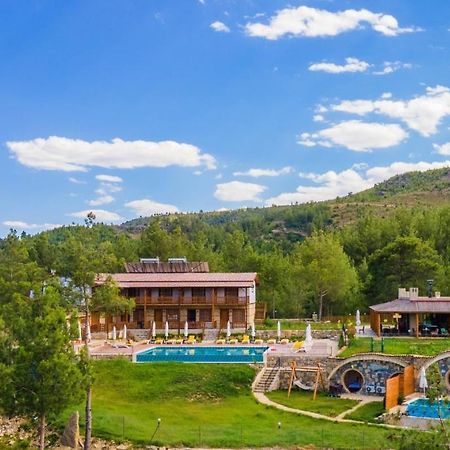 Maison Green Hill Hobbit Villas & Boutique Hotel Antalya Exteriör bild