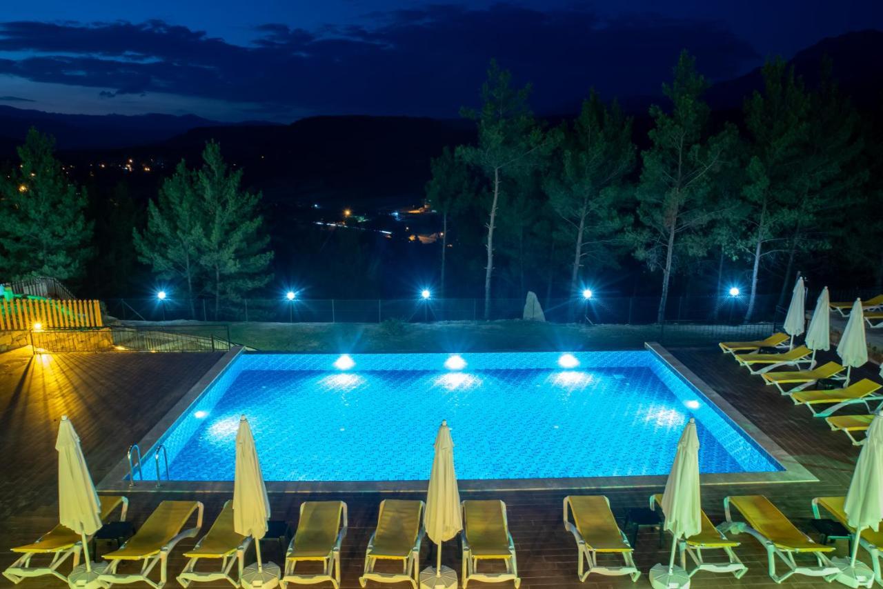 Maison Green Hill Hobbit Villas & Boutique Hotel Antalya Exteriör bild