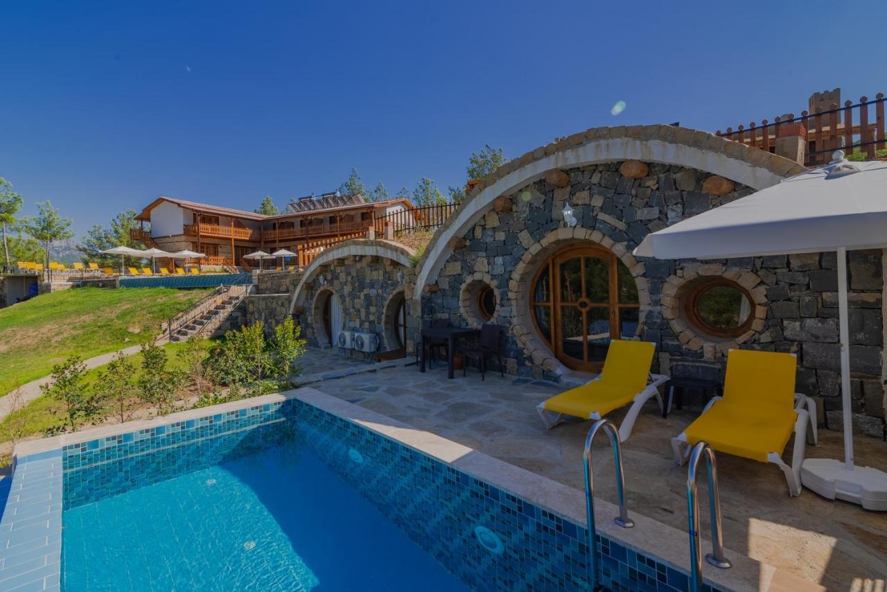 Maison Green Hill Hobbit Villas & Boutique Hotel Antalya Exteriör bild