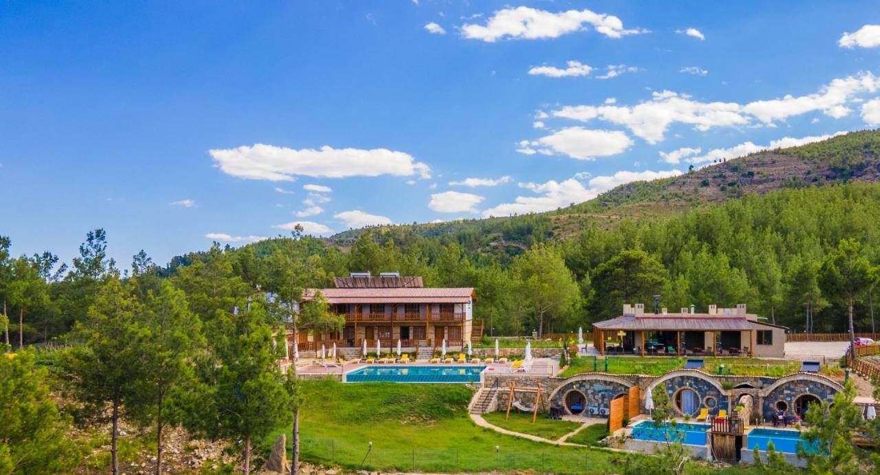 Maison Green Hill Hobbit Villas & Boutique Hotel Antalya Exteriör bild
