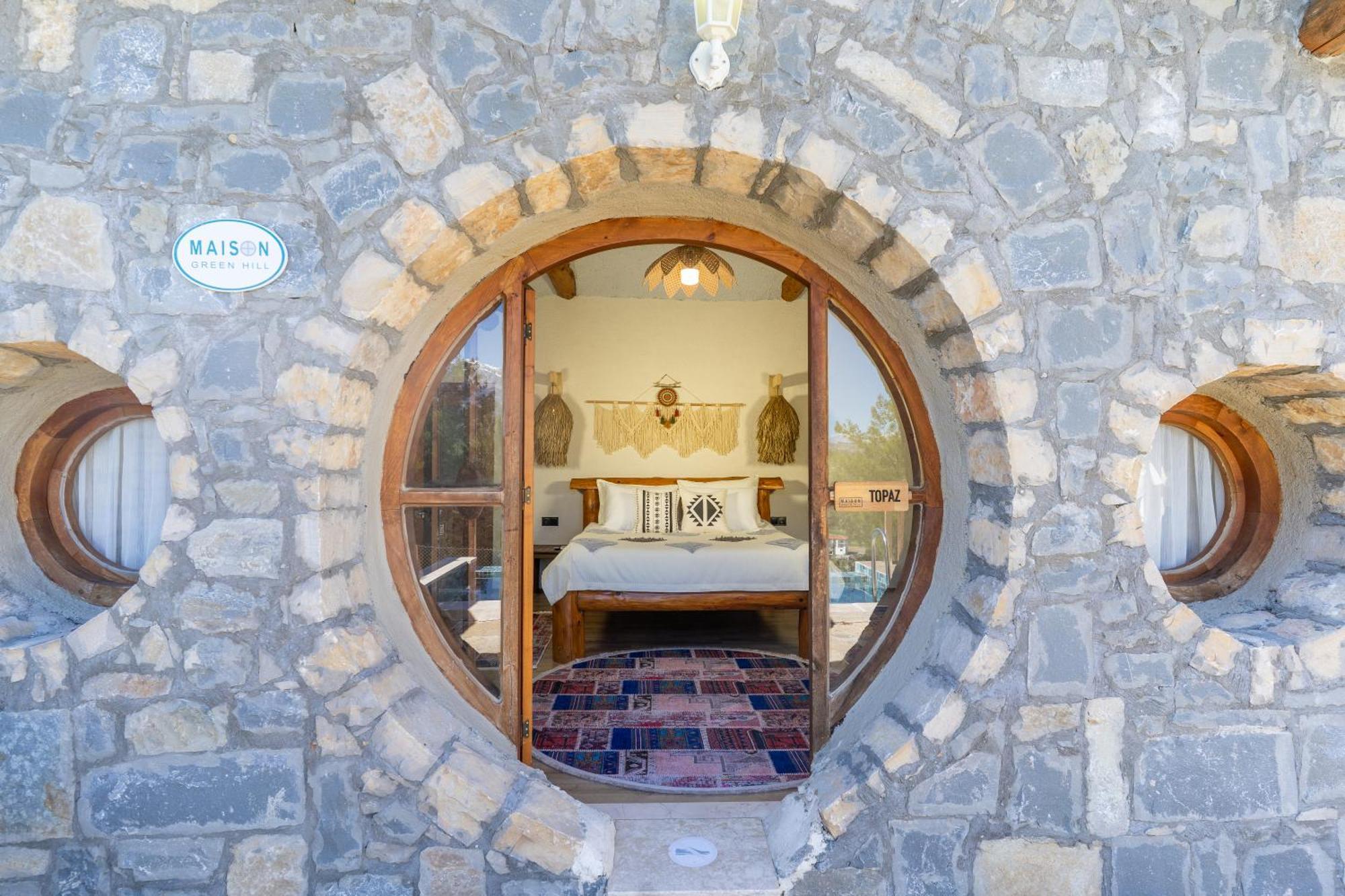 Maison Green Hill Hobbit Villas & Boutique Hotel Antalya Exteriör bild